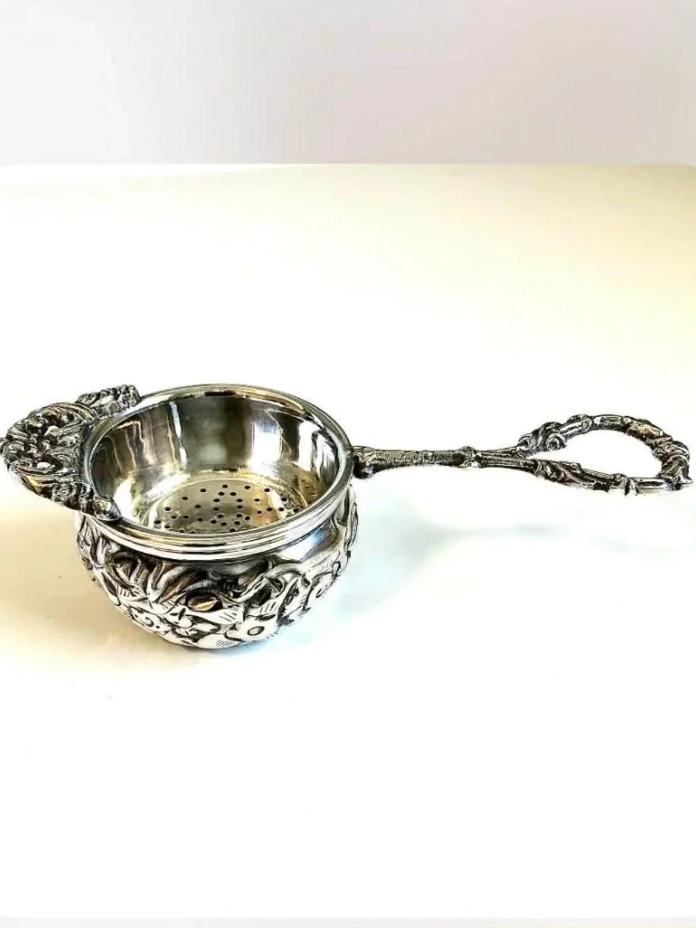 Vintage Ornate Repoussé Silver Plate Tea Infuser Strainer & Drip Rest